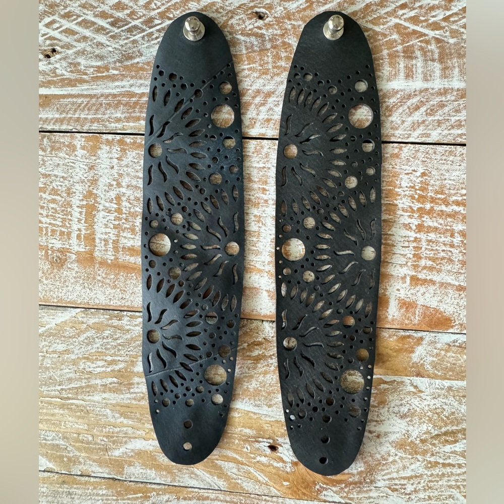 ☀️2 Laser-cut Vegan Leather Bracelets☀️ 🆕